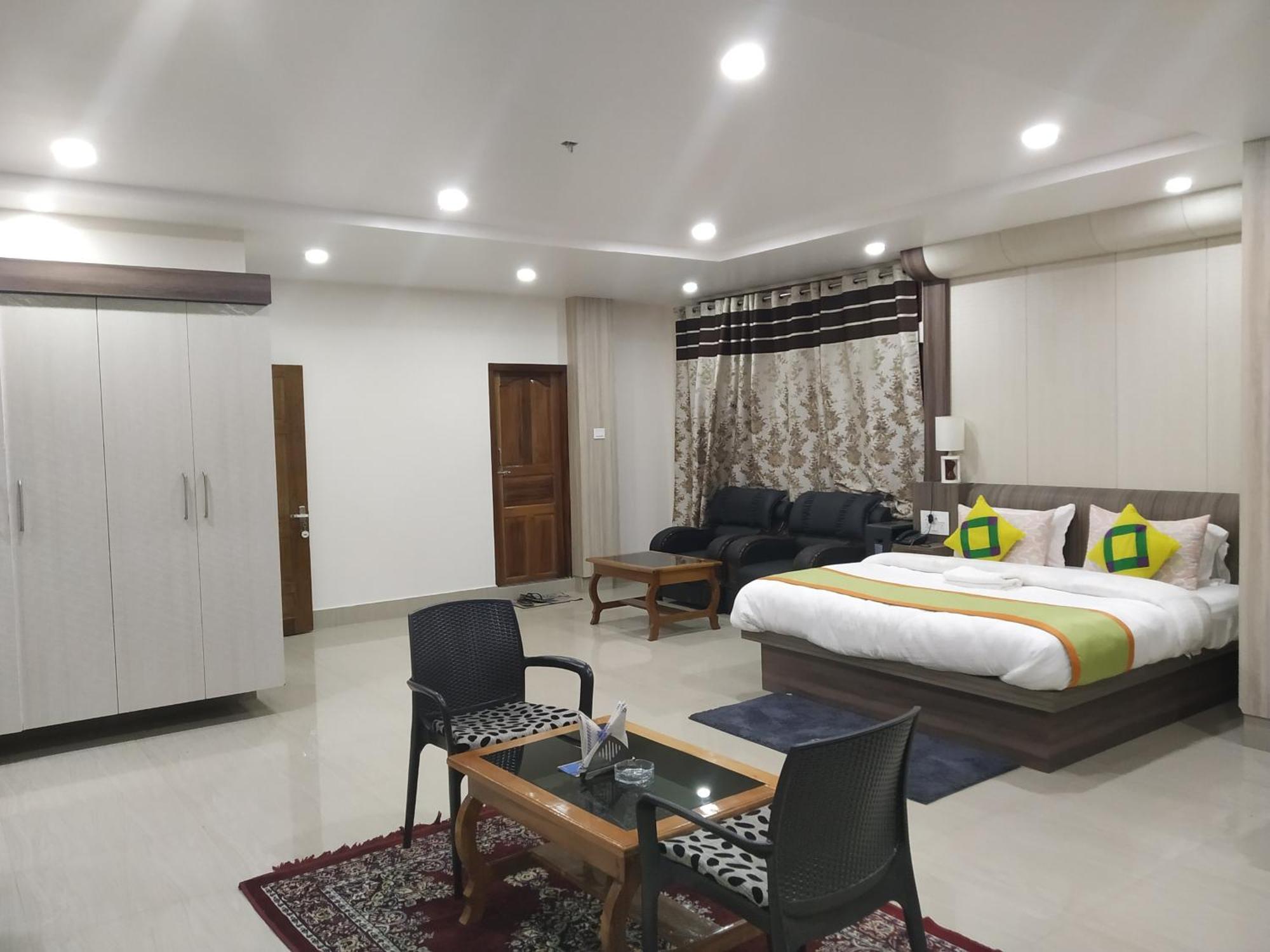 Ziro Palace Inn - A Boutique Hotel Hāpoli Eksteriør bilde