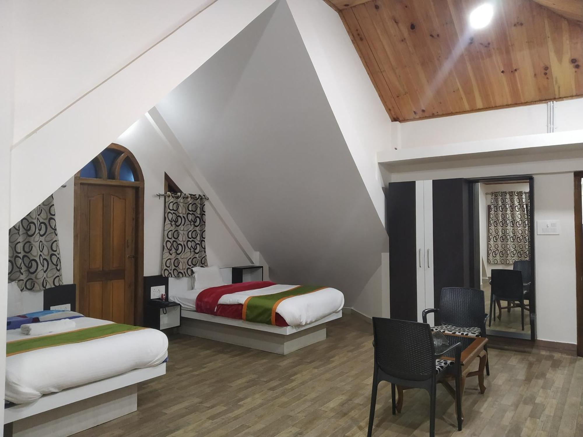 Ziro Palace Inn - A Boutique Hotel Hāpoli Eksteriør bilde