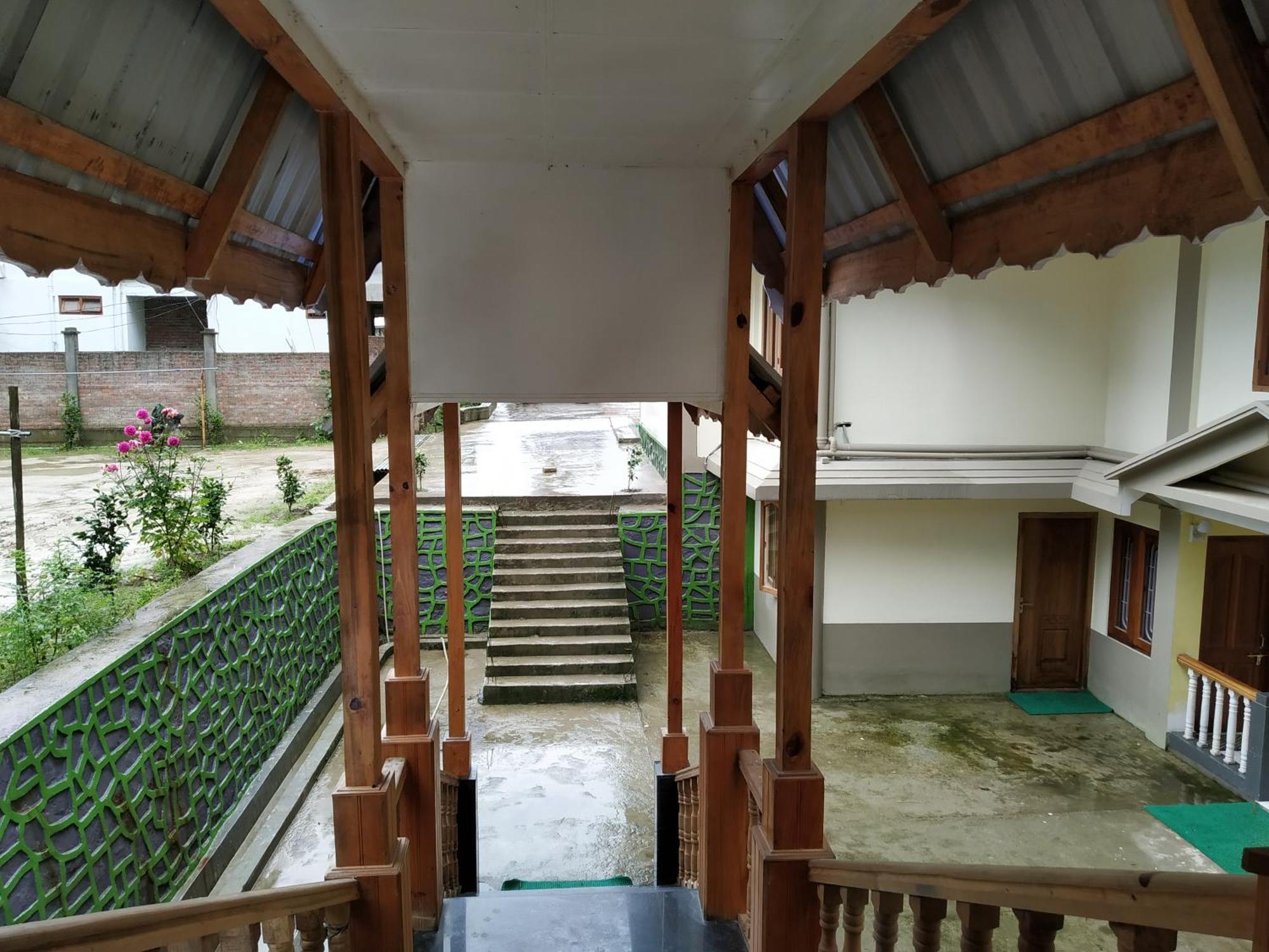 Ziro Palace Inn - A Boutique Hotel Hāpoli Eksteriør bilde