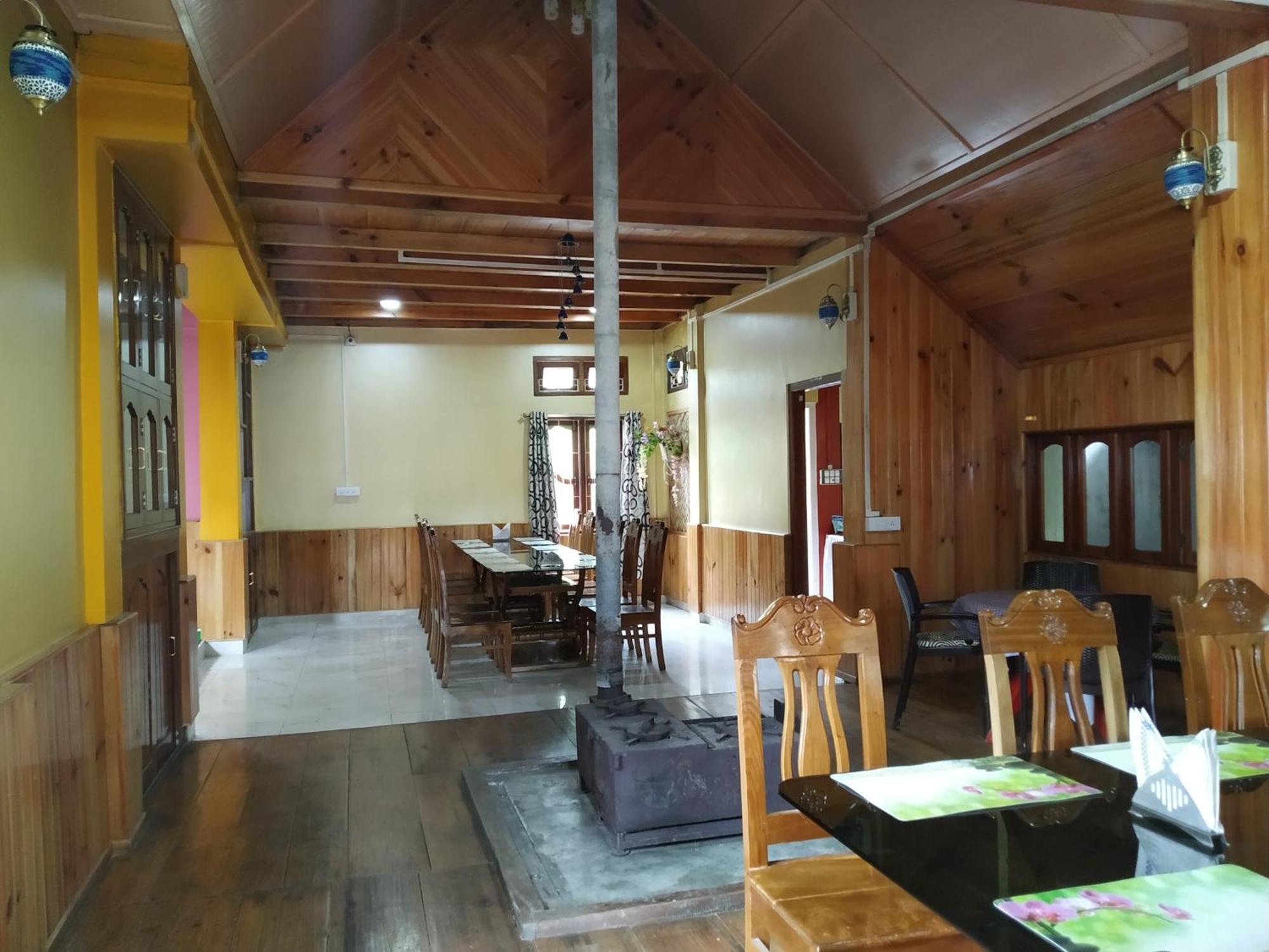 Ziro Palace Inn - A Boutique Hotel Hāpoli Eksteriør bilde