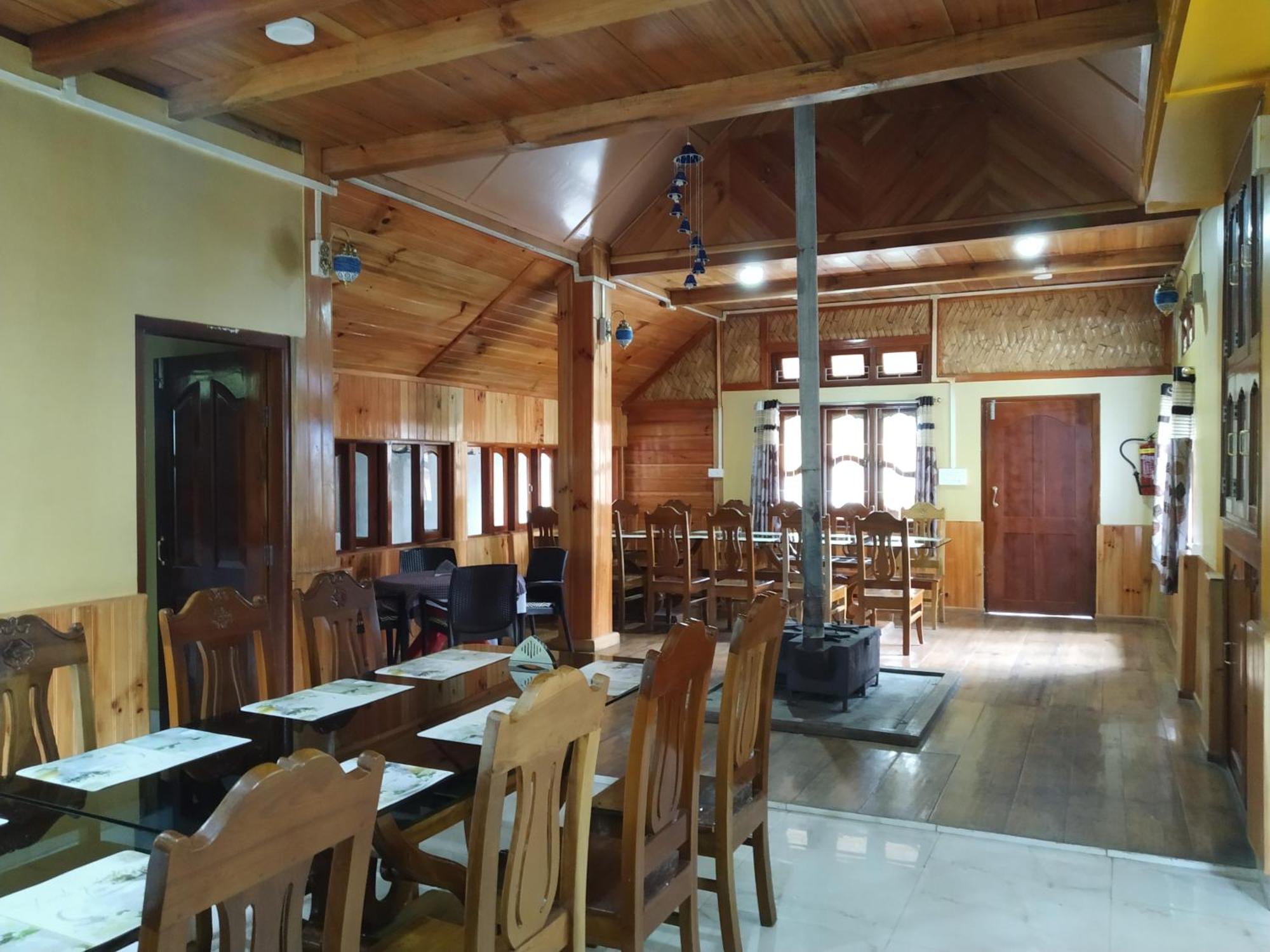 Ziro Palace Inn - A Boutique Hotel Hāpoli Eksteriør bilde